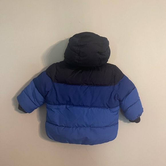 Gap Infant Winter Puffer - Picture 4 of 6